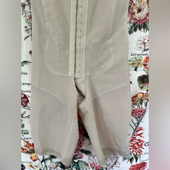 Lady Slim by Nuvofit size L shapewear in beige. 87%nylon, 13%spandex hook&eye - Picture 3 of 8